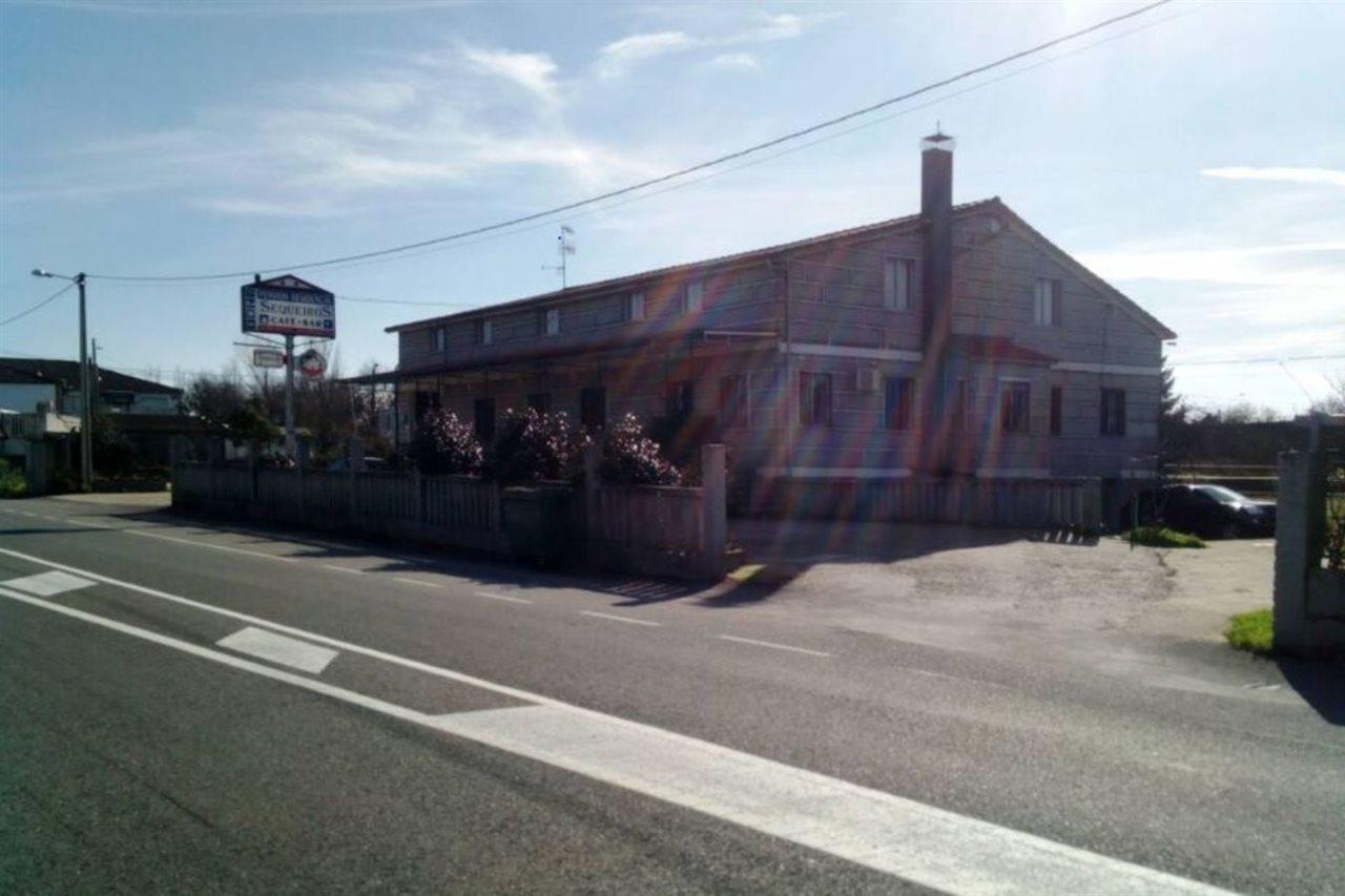Hostal Sequeiros San Ciprián de Viñas Exteriér fotografie