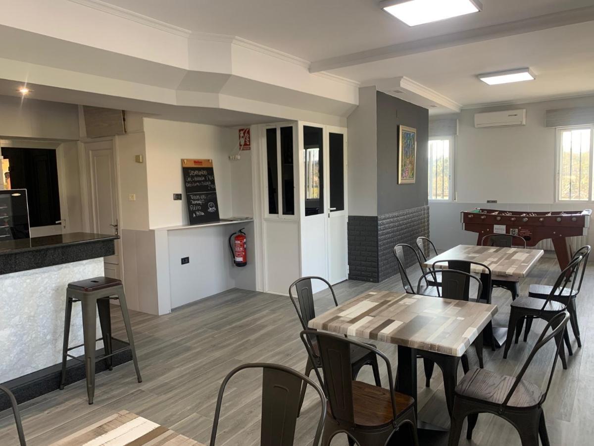 Hostal Sequeiros San Ciprián de Viñas Exteriér fotografie