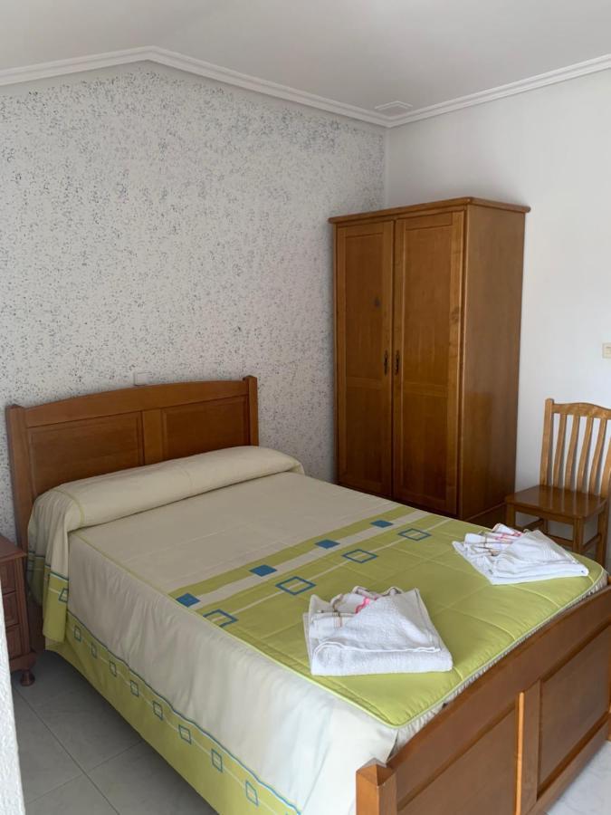 Hostal Sequeiros San Ciprián de Viñas Exteriér fotografie