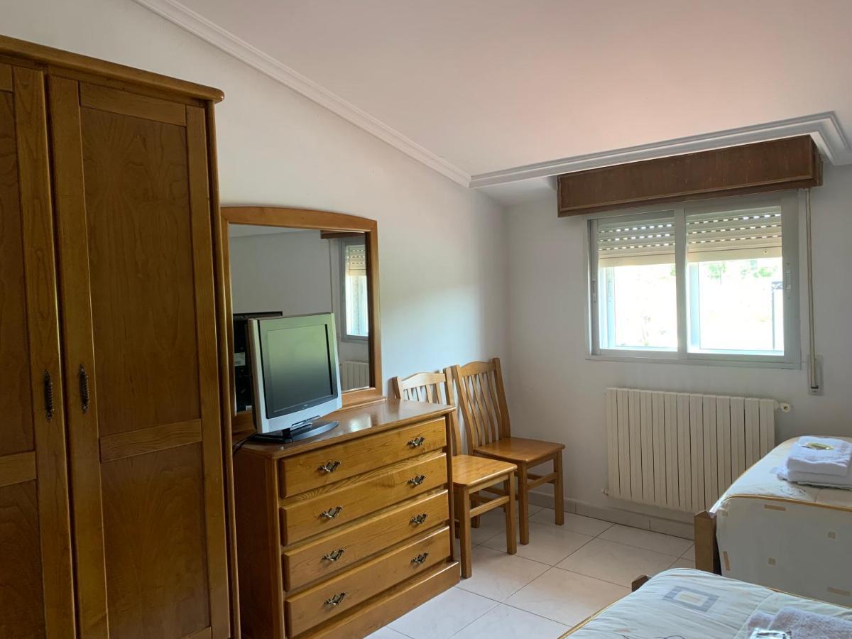 Hostal Sequeiros San Ciprián de Viñas Exteriér fotografie